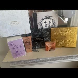 Makeup bundle